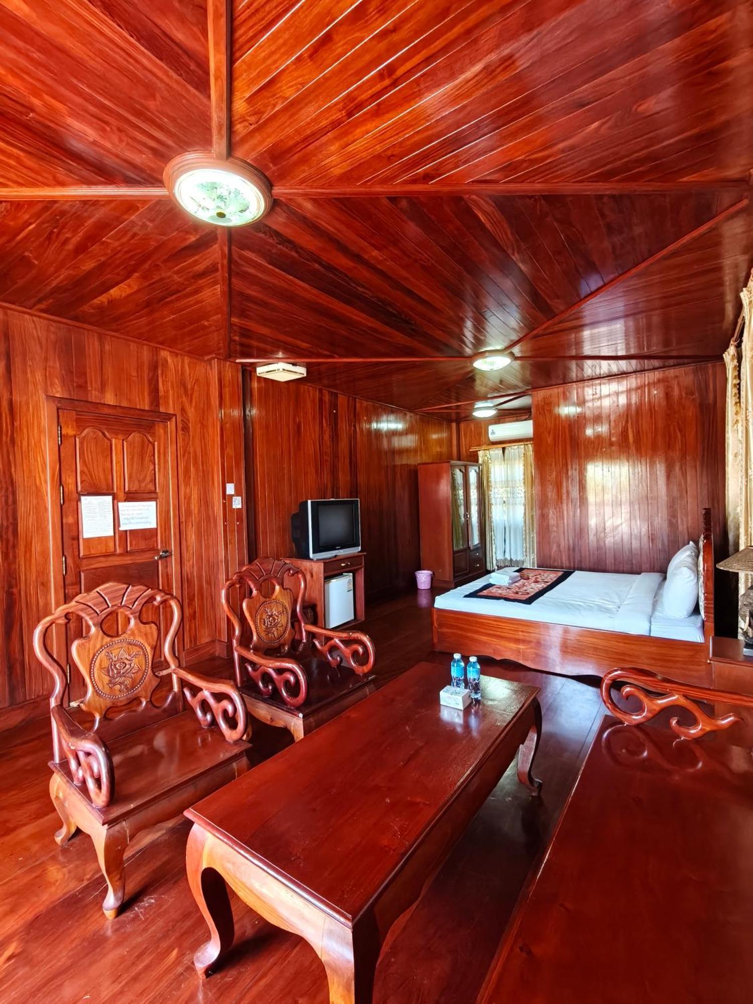 Nakai Resort Ban Nakay Nua Luaran gambar